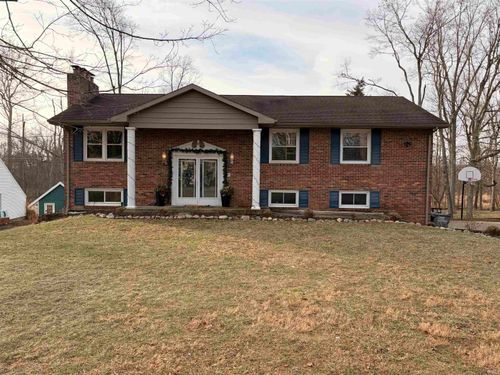 109 Patricia Dr, Kokomo, IN, 46902-5114 | Card Image