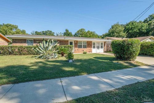 4494 Landes Dr, Pensacola, FL, 32505-3035 | Card Image