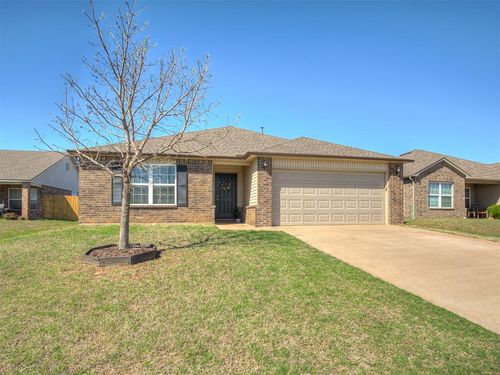 2009 Bosc Dr, Newcastle, OK, 73065-6652 | Card Image