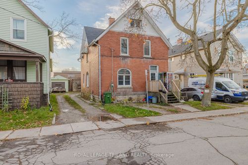 32 Mary St W, Saint Thomas, ON, N5P2S5 | Card Image