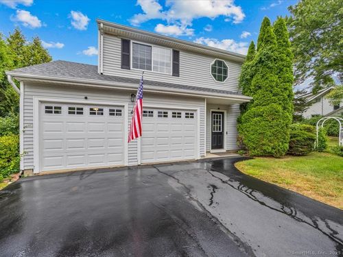 3 Apple Way, Madison, CT, 06443-3375 | Card Image