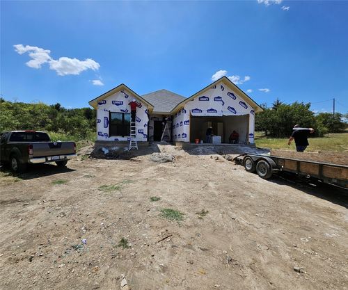 132 Lanai Dr, Runaway Bay, TX, 76426-4567 | Card Image