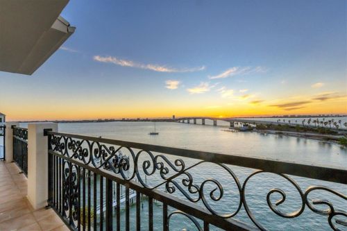 70-166 Golden Gate Point, SARASOTA, FL, 34236 | Card Image