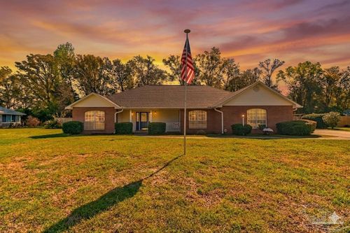 9320 Bell Ridge Dr, Pensacola, FL, 32526-7820 | Card Image