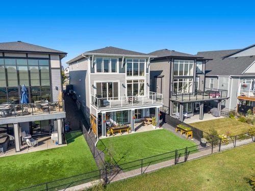 51 Creekstone Way Sw, Calgary, AB, T2X4R4 | Card Image