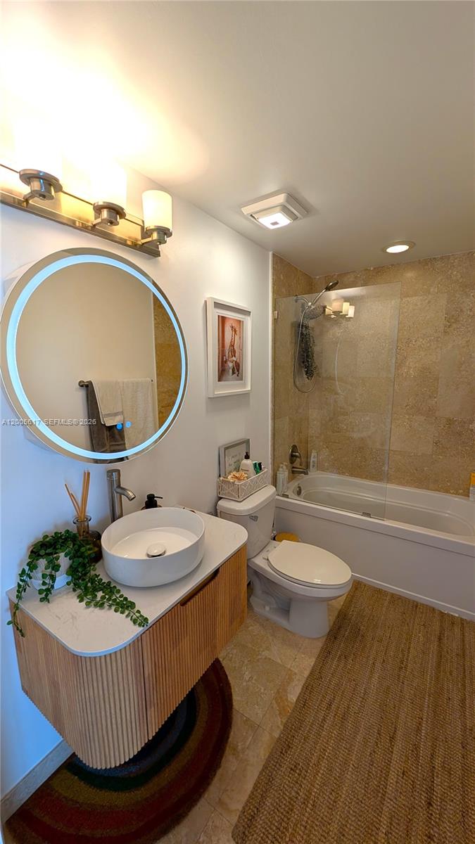 Residential Lease in Miami 3