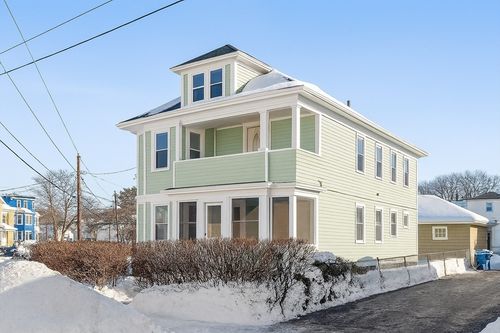 2-4 Leslie St, Lawrence, MA, 01841-2111 | Card Image