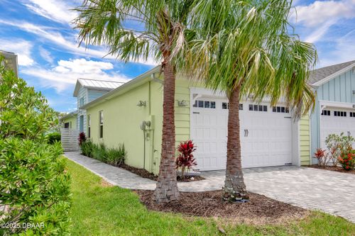 614 Landshark Blvd, DAYTONA BEACH, FL, 32124-3726 | Card Image
