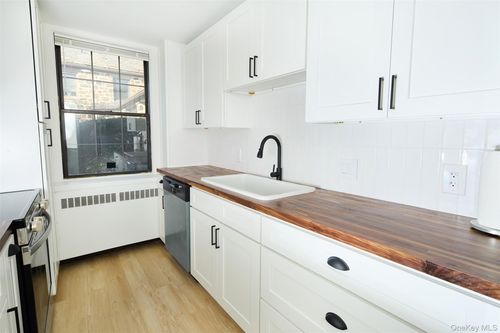 unit-35-341 Furnace Dock Rd, Cortlandt Mnr, NY, 10567-6543 | Card Image