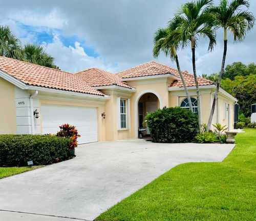 4975 Garden Dr, Delray Beach, FL, 33445-5302 | Card Image