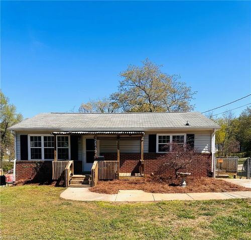 2849 Cockerham Street, Winston Salem, NC, 27127 | Card Image