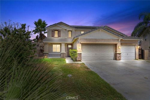 12532 Ninebark St, Moreno Valley, CA, 92555-2221 | Card Image