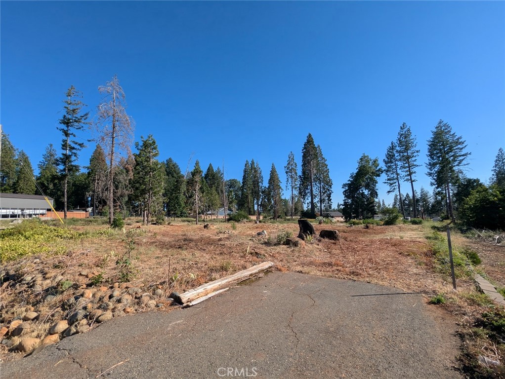 Land in Magalia 4