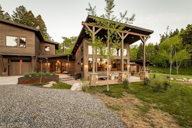 900 Cloud Nine Rd, House other with 3 bedrooms, 3 bathrooms and null parking in Bozeman MT | Image 9
