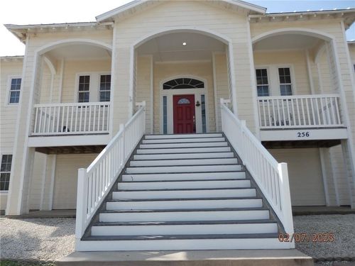 256 Beachwalk Ln, Port Aransas, TX, 78373-4826 | Card Image