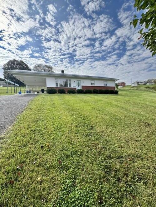 1048 Poor Farm Rd., Lebanon, VA, 24266 | Card Image