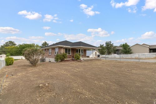 367 Durrant St, Grantsville, UT, 84029-9663 | Card Image