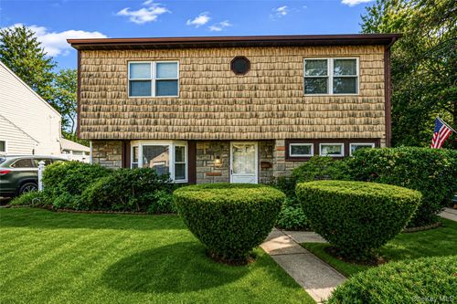 2439 2nd Street, Hempstead, NY, 11554 | Card Image