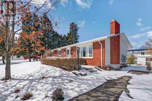 21 Cottonwood Dr, Charlottetown, PE, C1E1C1 | Card Image