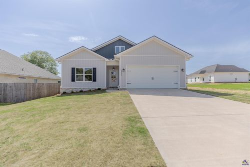115 Wray St, Warner Robins, GA, 31093-2890 | Card Image
