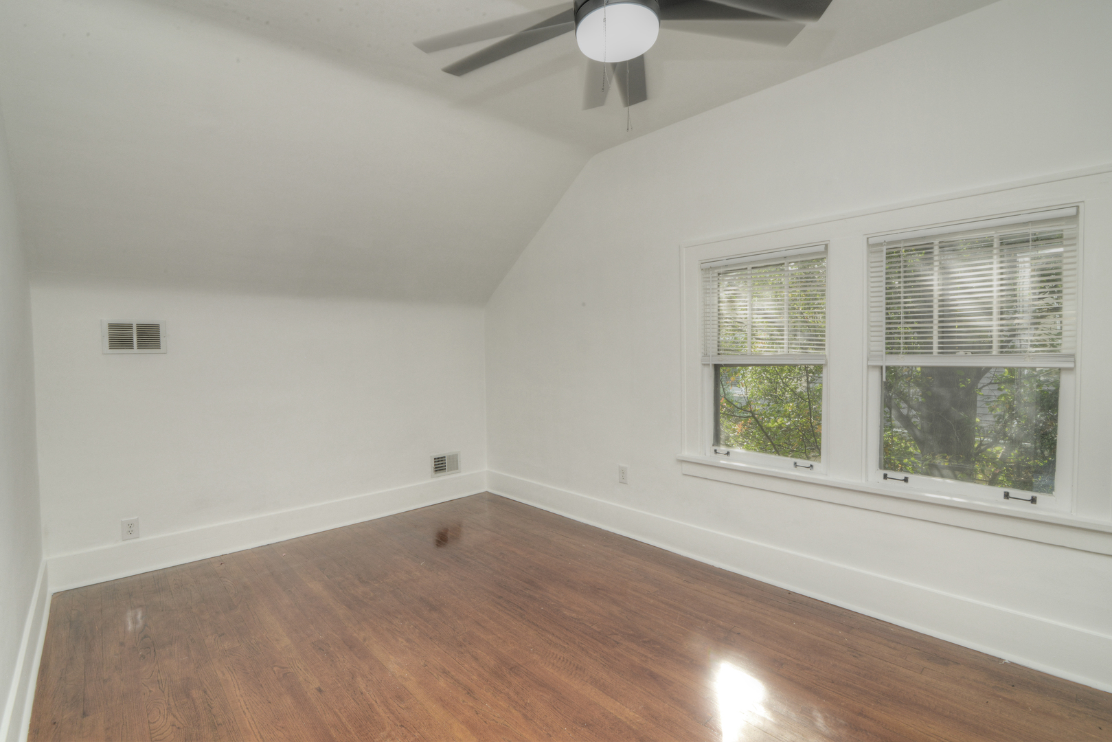 Residential Lease in St. Charles 4