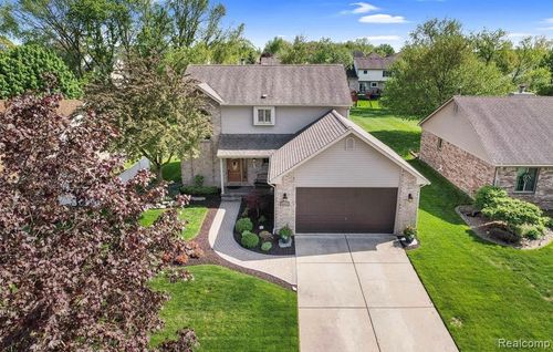 40051 Finley Dr, Canton, MI, 48188-2586 | Card Image