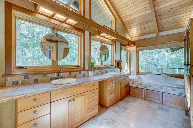 Primary bath with in floor heat | Image 38