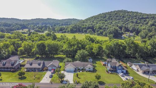 717 Calvin St, Kingston, TN, 37763-3506 | Card Image
