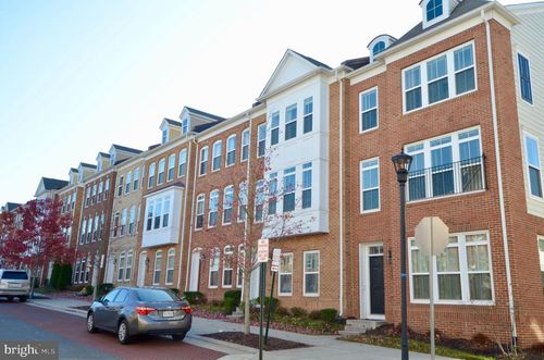 3053 Waterloo Ln, FAIRFAX, VA, 22031-6091 | Card Image