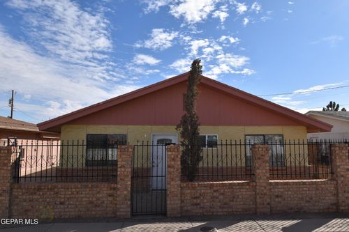 321 Apodaca Pl, El Paso, TX, 79907-6642 | Card Image