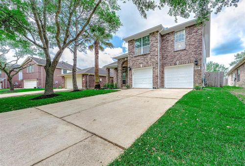 5732 Montclair Hill Ln, Rosharon, TX, 77583-2032 | Card Image