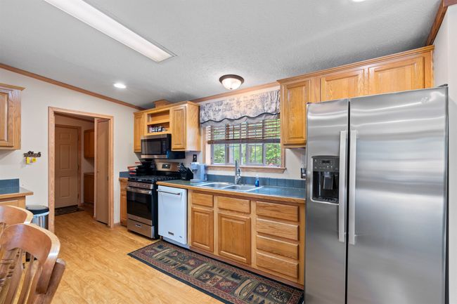 123 Lake Shore Dr, Home with 3 bedrooms, 3 bathrooms and null parking in Wisconsin Dells WI | Image 9