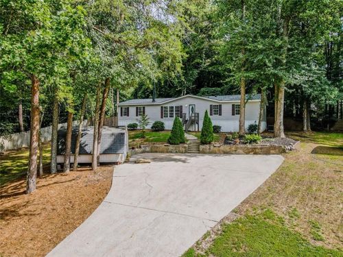 5202 Creek Ln, Sugar Hill, GA, 30518-2380 | Card Image
