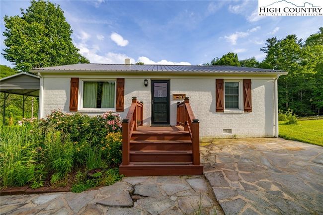 201 W Laurel Knob Rd, House other with 2 bedrooms, 1 bathrooms and null parking in Todd NC | Image 9