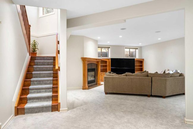 75 Hamptons Close Nw, Home with 5 bedrooms, 3 bathrooms and 4 parking in Calgary AB | Image 33
