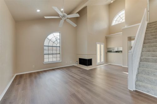 apt-210c-4422 Point Blvd, Garland, TX, 75043-7436 | Card Image