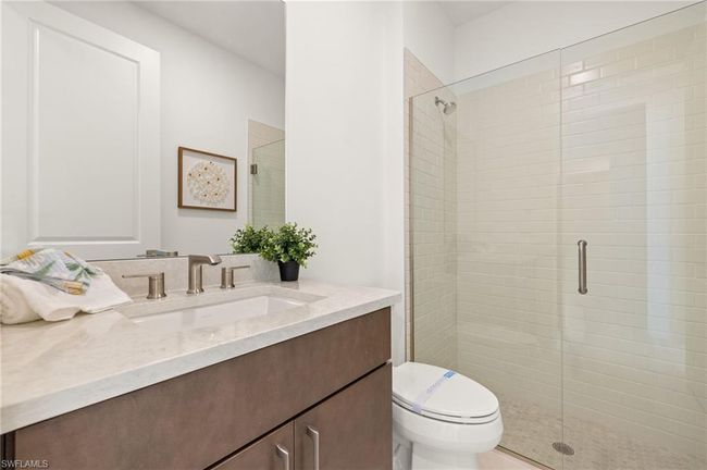 Guest bathroom | Image 20
