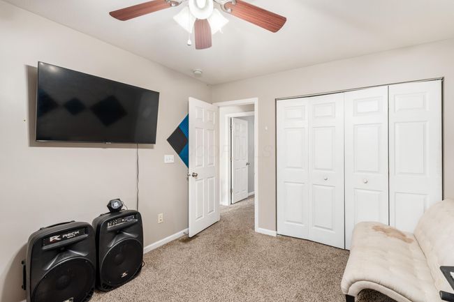 102 Parkdale Dr, House other with 4 bedrooms, 4 bathrooms and null parking in Johnstown OH | Image 24