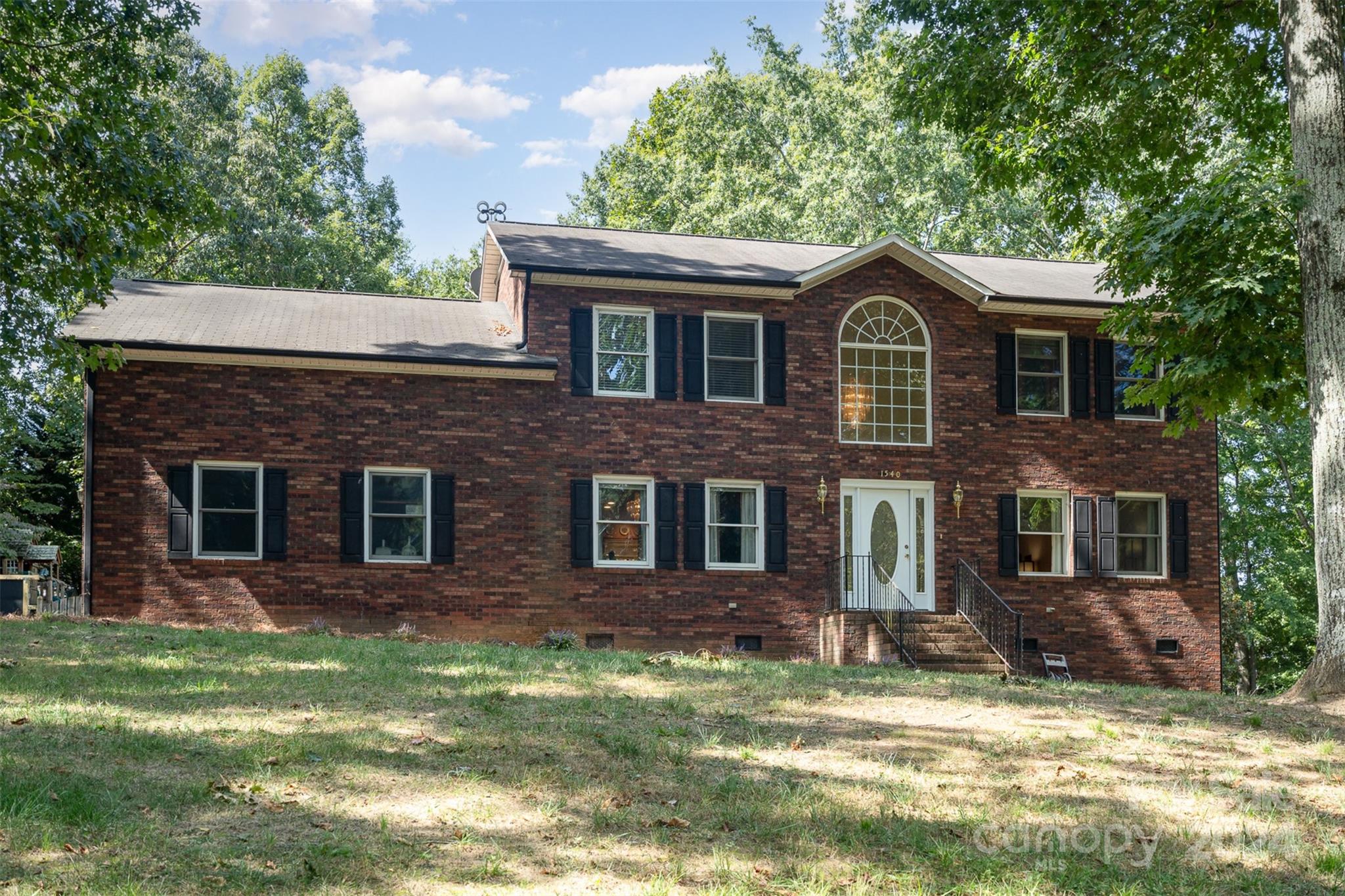 Chatham Ct, Concord, NC 28027