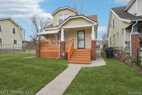 14915 Roselawn St, Detroit, MI, 48238-1831 | Card Image