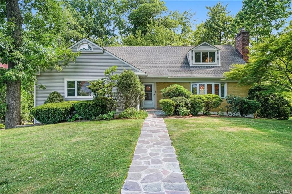 Anpell Dr, Scarsdale, NY 10583