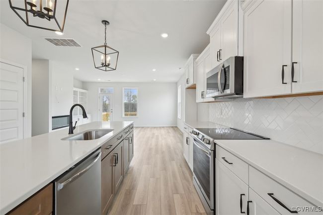 200 That Way, Townhouse with 3 bedrooms, 4 bathrooms and null parking in Midlothian VA | Image 4
