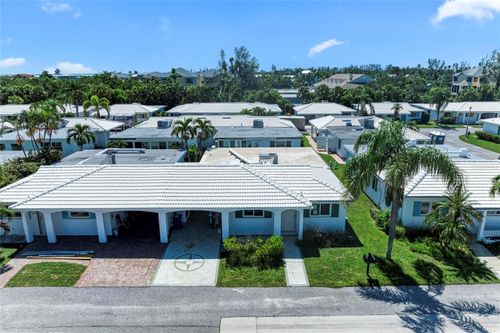 676 El Centro, LONGBOAT KEY, FL, 34228-1616 | Card Image