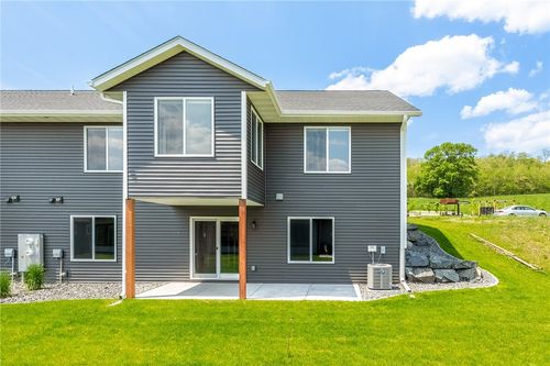 2837 Patrick John Dr, Eau Claire, WI, 54703-4638 | Card Image