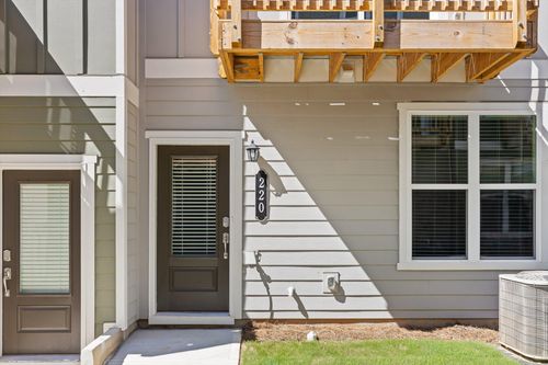 220 Asbury Oak Ln, Chattanooga, TN, 37419-2251 | Card Image