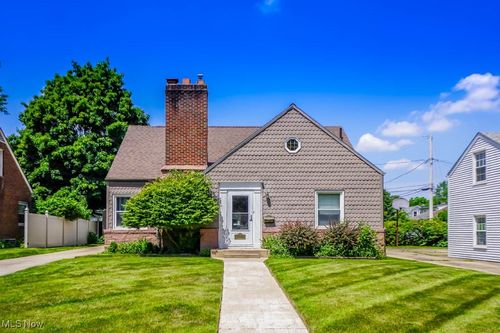 3509 Logan Avenue Nw, Canton, OH, 44709 | Card Image