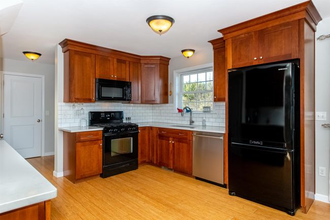 81 Cider St, House other with 3 bedrooms, 3 bathrooms and null parking in Epping NH | Image 7