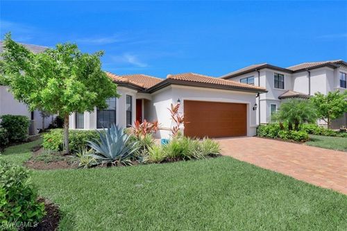 7253 Wilton Dr, NAPLES, FL, 34109-1985 | Card Image