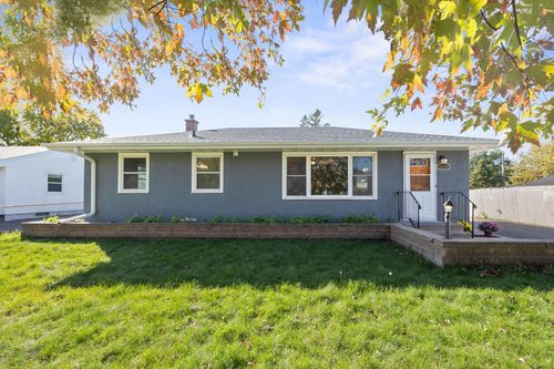 2735 Chippewa Ave, North Saint Paul, MN, 55109-1709 | Card Image