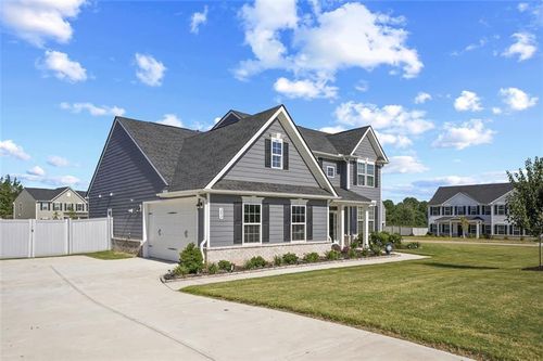 200 Marchmont Dr, Locust Grove, GA, 30248-2491 | Card Image